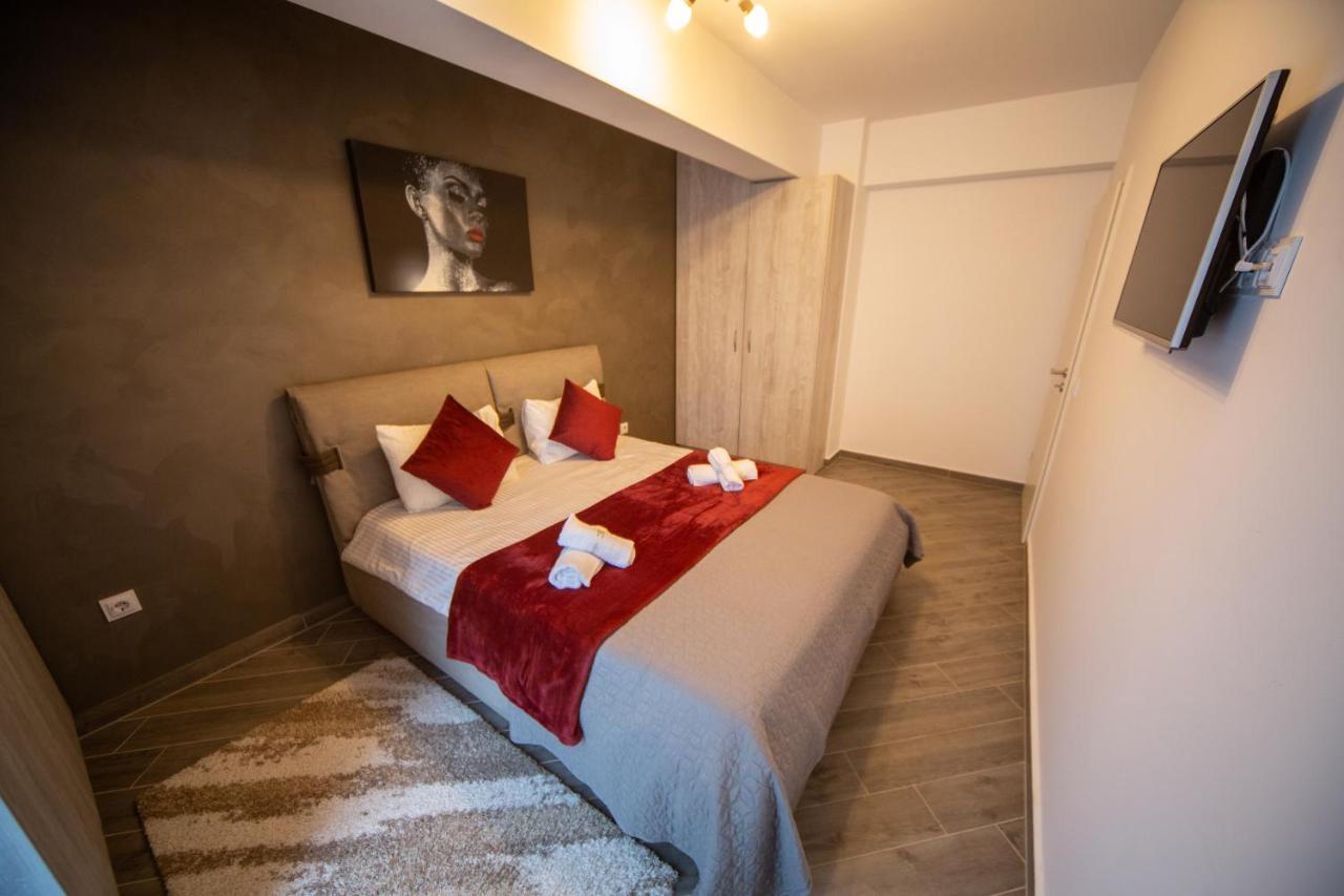 Alezi Apartment *